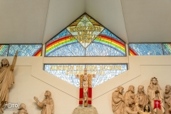 sanktuarium-ojca-pio_wnetrze-gora-03